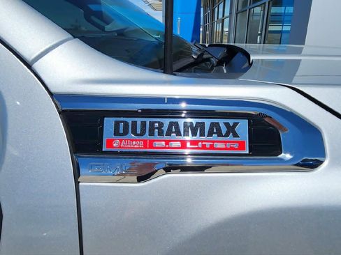 Used 2023 GMC Sierra 2500 Denali AWD/4WD image 6