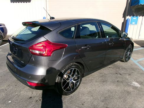 Used 2017 Ford Focus SEL image 7