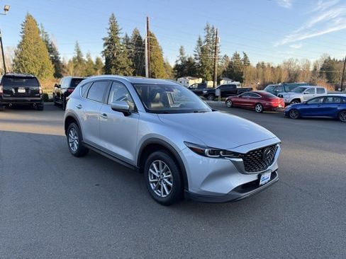 Used 2023 MAZDA CX-5 AWD 2.5 S w/ Preferred Package image 3