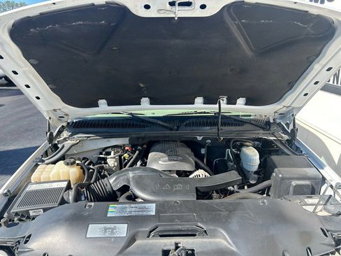 Used 2005 Chevrolet Tahoe LT w/ LT Preferred Equipment Group image 25