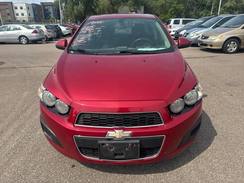 Used 2015 Chevrolet Sonic LT FWD image 2