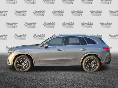 Used 2023 Mercedes-Benz GLC 300 image 7
