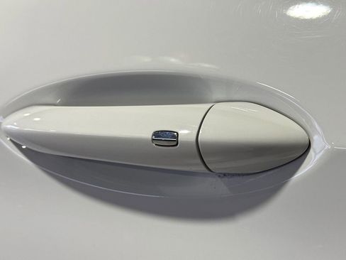 Certified 2021 Chevrolet TrailBlazer LT w/ Convenience Package image 14