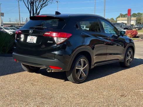 Used 2022 Honda HR-V EX image 8