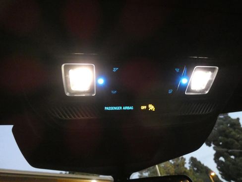 Used 2020 Ford Explorer XLT w/ Equipment Group 202A image 62