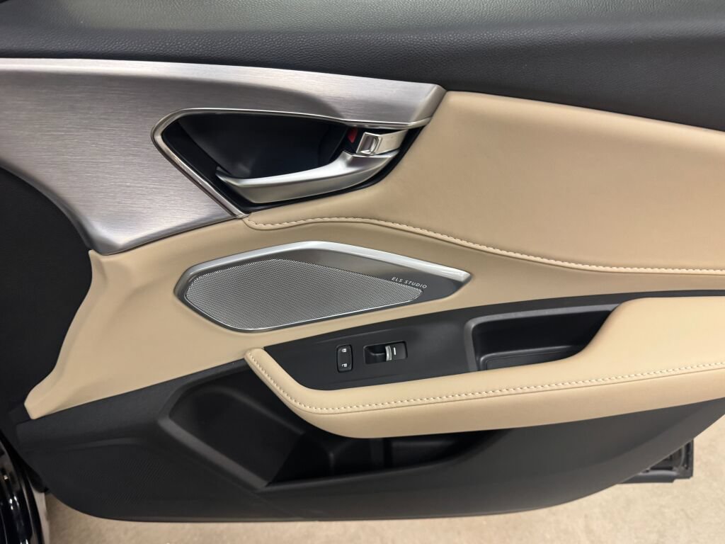 Certified 2024 Acura RDX w/ Technology Package AWD/4WD image 34