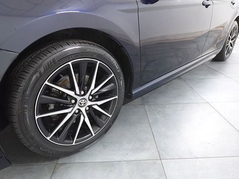 Used 2021 Toyota Camry SE image 28