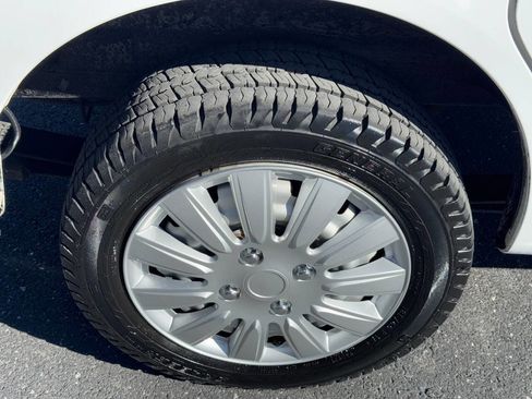 Used 2018 Chevrolet City Express LT image 44