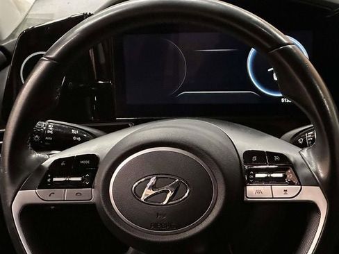 Used 2023 Hyundai Elantra SEL w/ Convenience Package FWD image 22