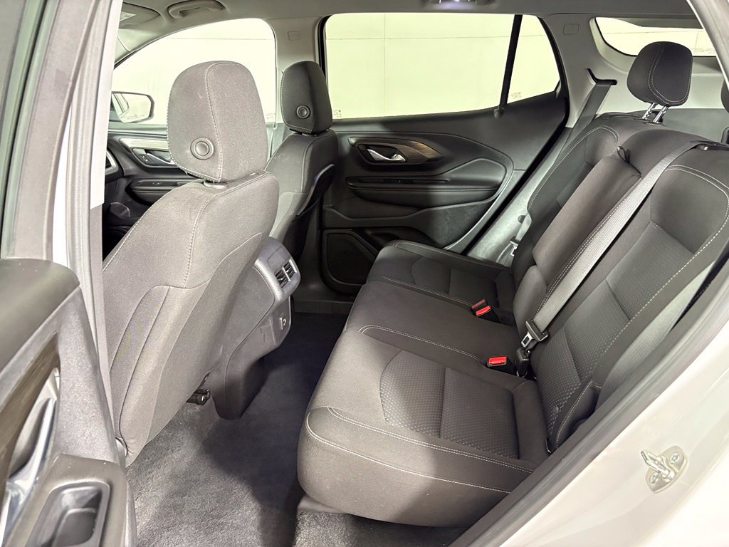 Used 2024 GMC Terrain SLE FWD image 35
