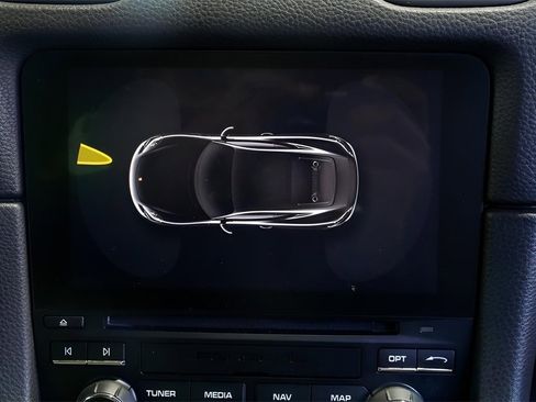 Used 2018 Porsche 718 Cayman GTS image 34