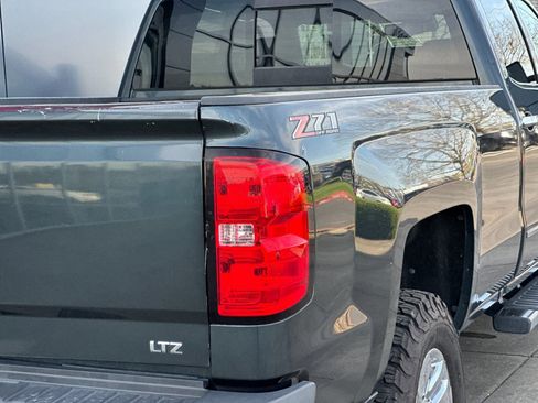 Used 2019 Chevrolet Silverado 3500 LTZ w/ Duramax Plus Package image 24