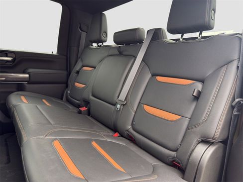 Used 2022 GMC Sierra 2500 AT4 image 10