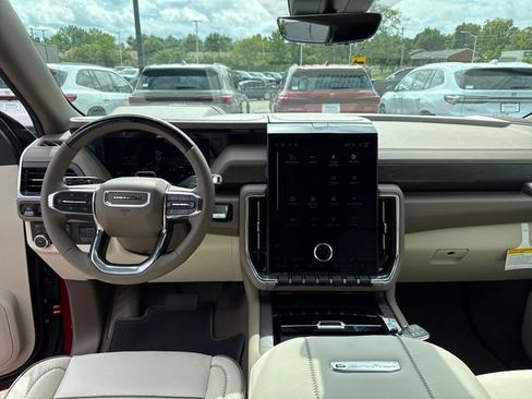 New 2026 GMC Yukon XL Denali w/ Denali Reserve Package AWD/4WD image 15
