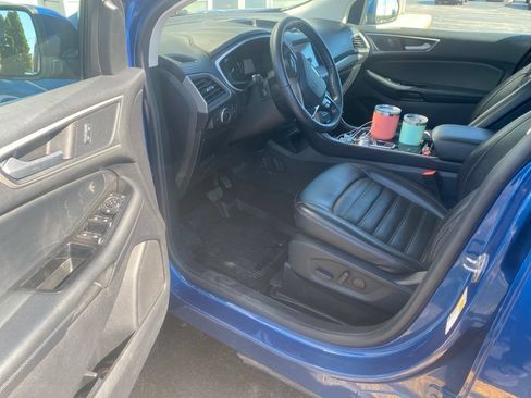 Used 2020 Ford Edge SEL w/ Convenience Package AWD/4WD image 9