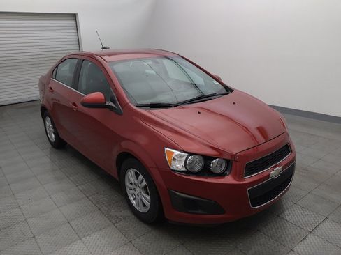 Used 2016 Chevrolet Sonic LT FWD image 13