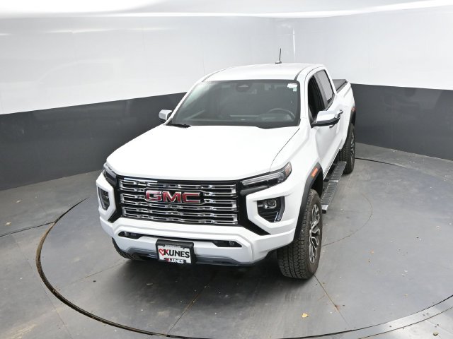 Used 2024 GMC Canyon Denali AWD/4WD image 34