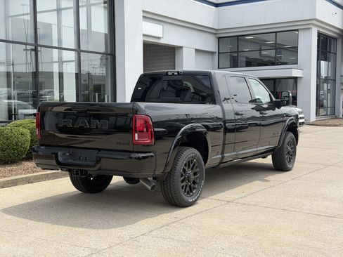 New 2026 RAM 3500 Limited AWD/4WD image 4