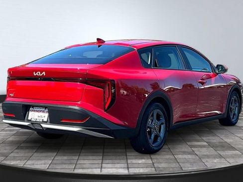 Certified 2025 Kia K4 FWD image 6
