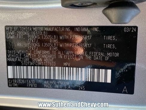 Used 2024 Toyota Sienna XLE AWD/4WD image 45