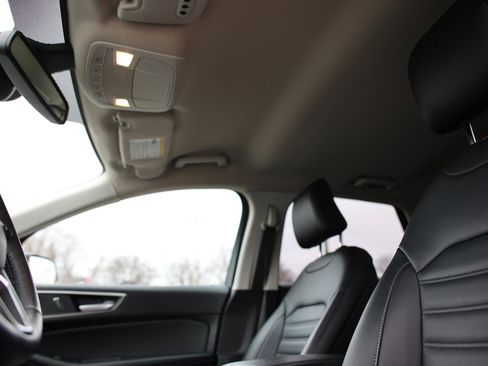 Certified 2022 Ford Edge SEL w/ Convenience Package image 22