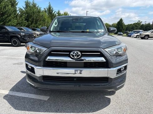 Used 2024 Toyota 4Runner Limited AWD/4WD image 2
