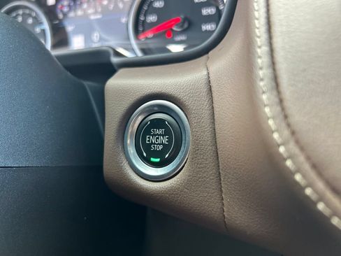 Used 2021 Chevrolet Tahoe High Country AWD/4WD image 29