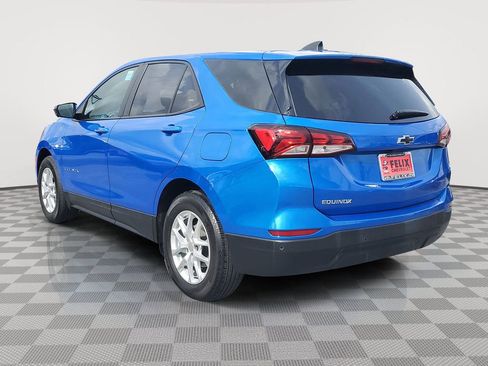 Used 2024 Chevrolet Equinox LS w/ LS Convenience Package image 4
