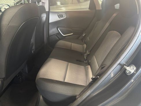 Used 2025 Kia Soul LX w/ LX Technology Package image 35