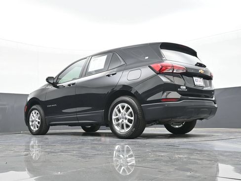 Used 2024 Chevrolet Equinox LS AWD/4WD image 37