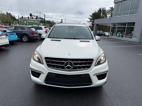 Used 2014 Mercedes-Benz ML 63 AMG 4MATIC image 4