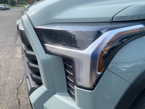 Used 2024 Toyota Tundra SR5 AWD/4WD image 8