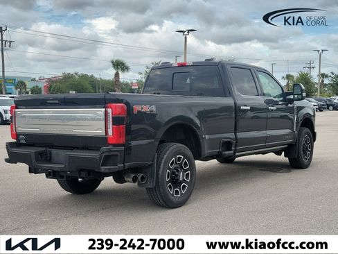 Used 2024 Ford F350 Platinum AWD/4WD image 5