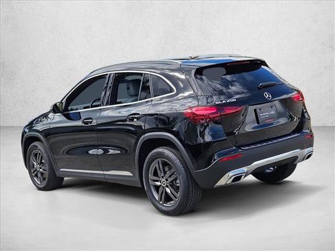 Used 2026 Mercedes-Benz GLA 250 image 8