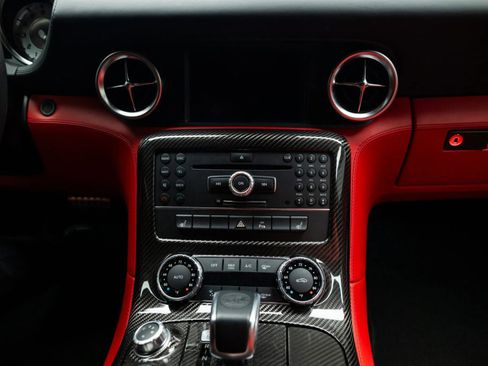 Used 2012 Mercedes-Benz SLS AMG Coupe image 73