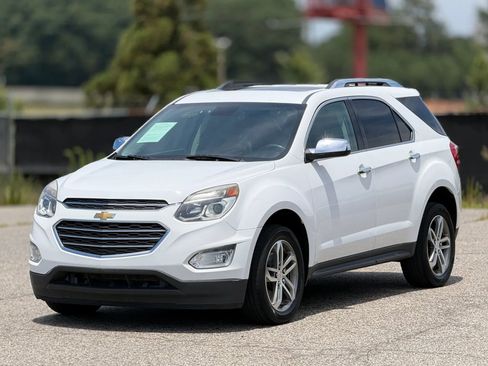 Used 2016 Chevrolet Equinox LTZ w/ Enhanced Convenience Package FWD image 6