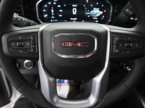 New 2026 GMC Sierra 2500 SLT w/ SLT Premium Package image 10