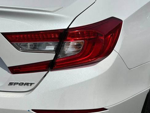 Used 2019 Honda Accord Sport image 25