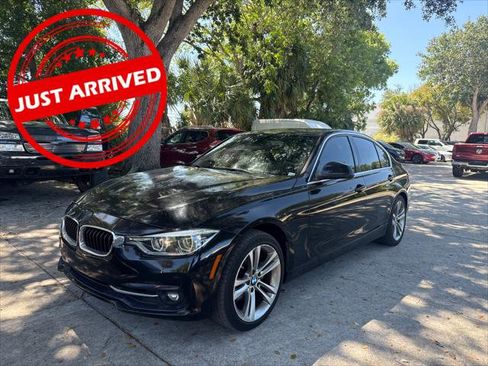 Used 2018 BMW 330i Sedan RWD image 1