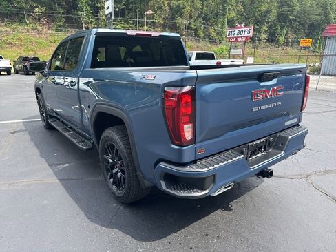 New 2026 GMC Sierra 1500 Elevation image 2