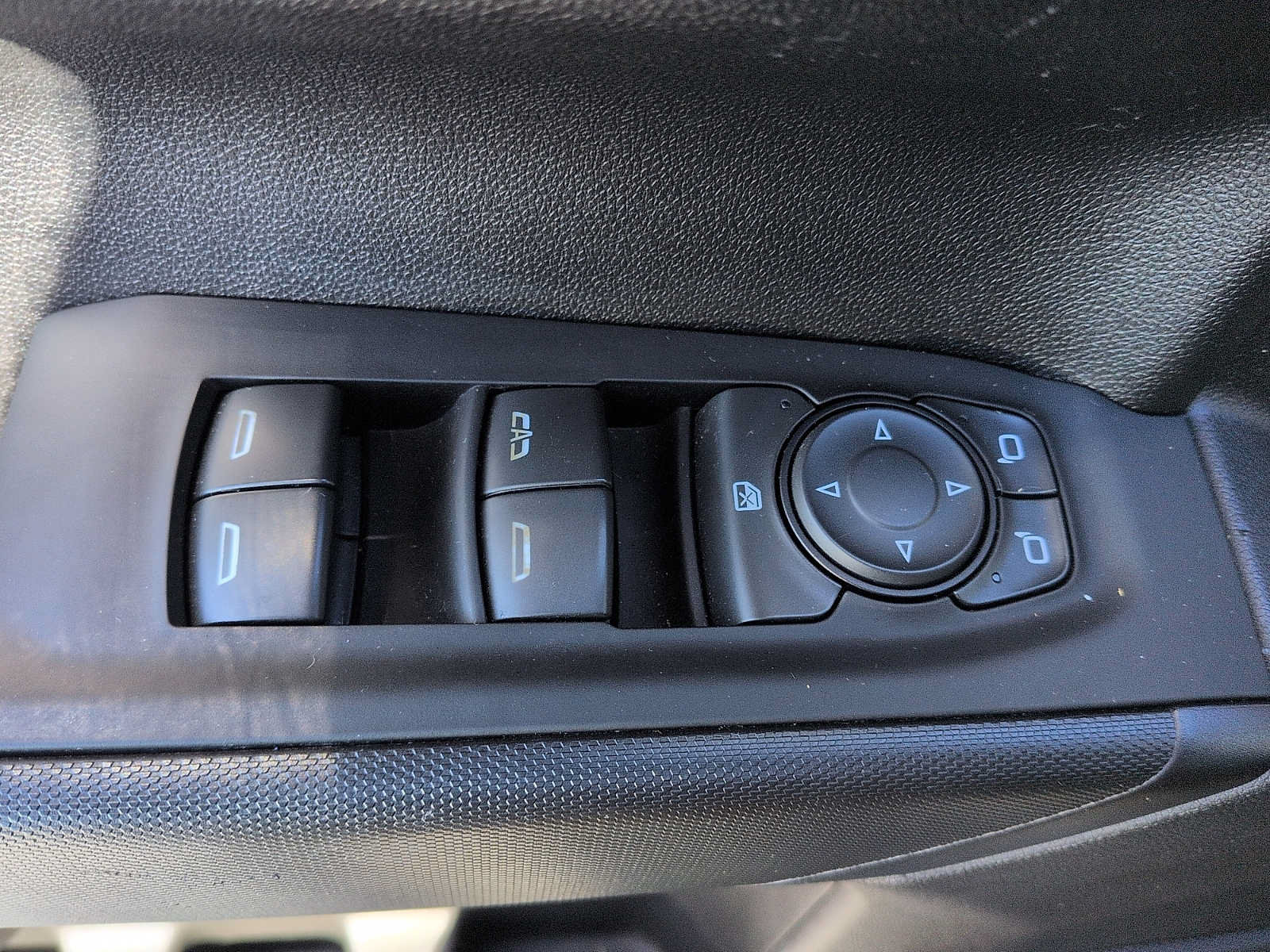 Used 2023 GMC Sierra 1500 Pro w/ Graphite Edition AWD/4WD image 16