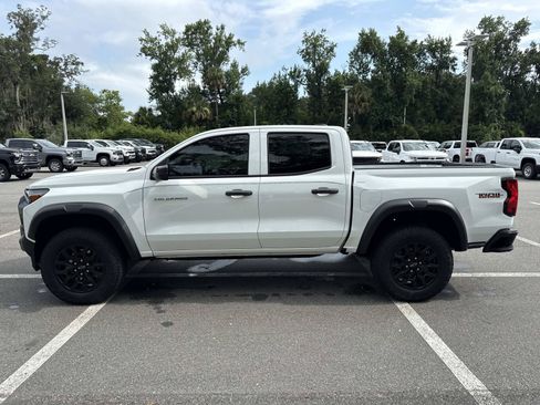 Used 2025 Chevrolet Colorado Trail Boss AWD/4WD image 6