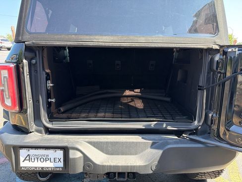 Used 2022 Ford Bronco Wildtrak AWD/4WD image 8