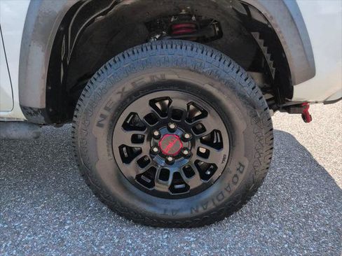 Certified 2019 Toyota Tacoma TRD Pro AWD/4WD image 11