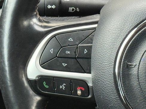 Used 2020 Jeep Compass Limited image 27