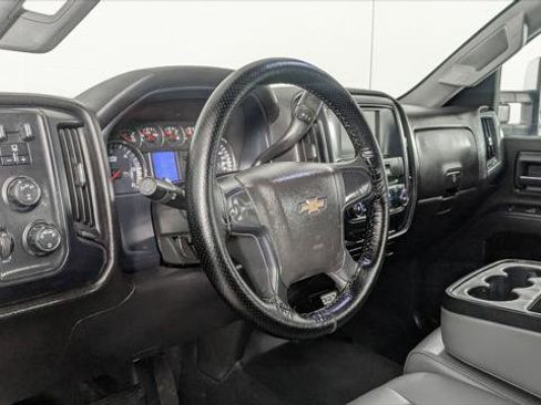 Used 2019 Chevrolet Silverado 2500 W/T w/ WT Convenience Package image 24