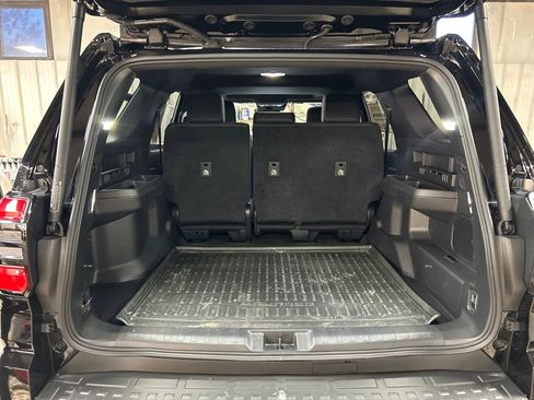 Certified 2025 Toyota 4Runner TRD Off-Road Premium image 27