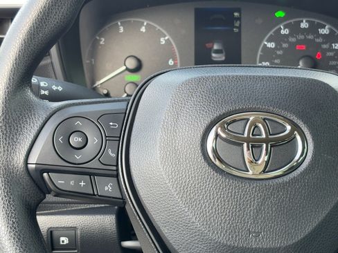 Certified 2023 Toyota Corolla LE image 22