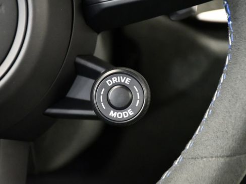 Used 2024 Porsche 911 Dakar image 28