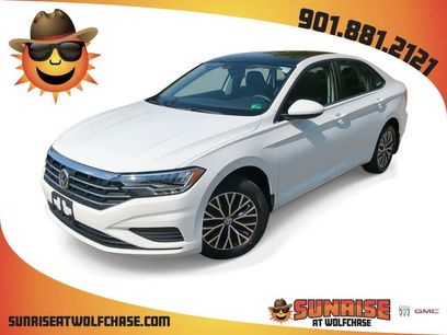 Used 2021 Volkswagen Jetta SE w/ SE Cold Weather Package